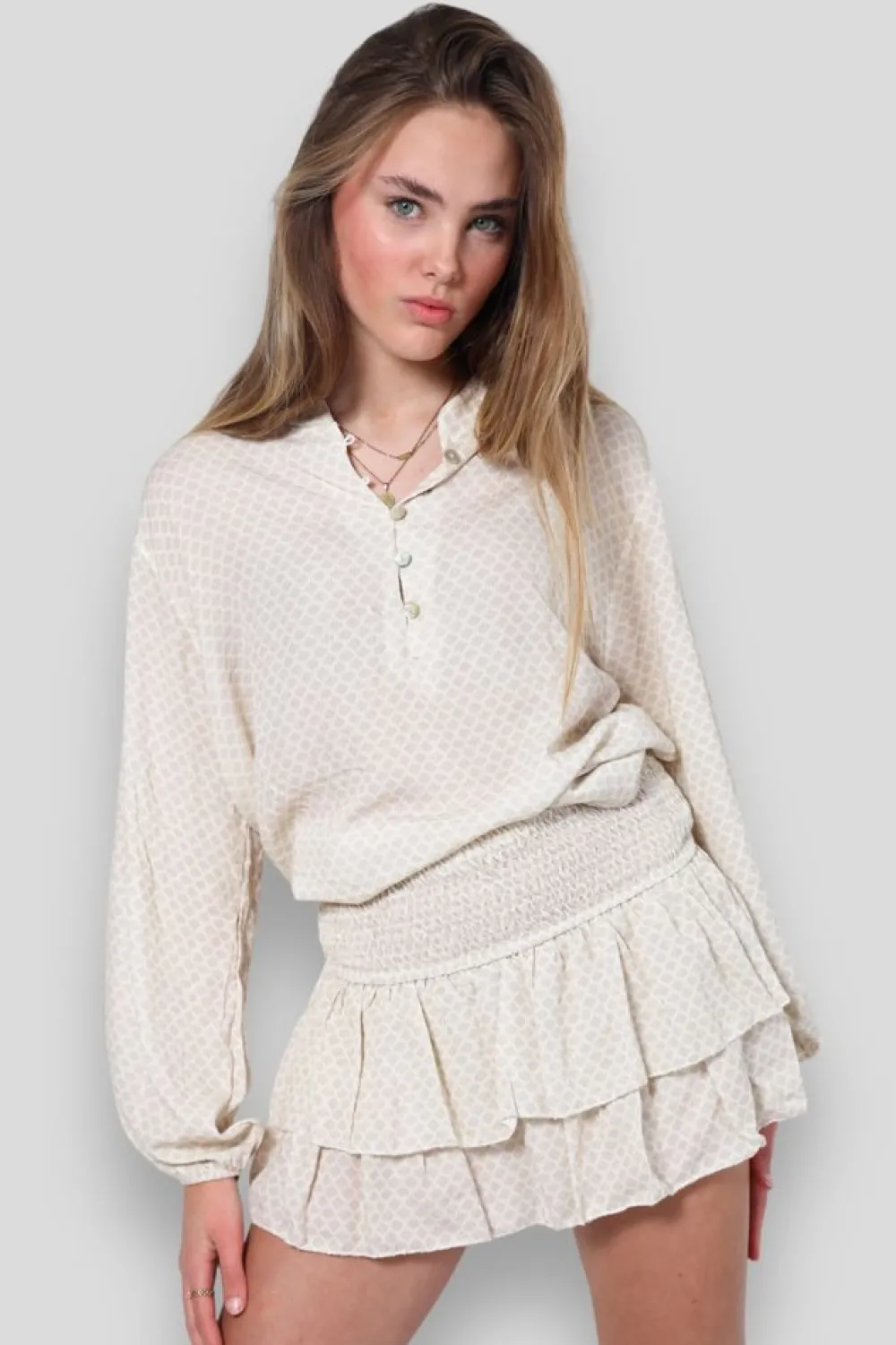 Meet Me There Hauts*Chemisier "Paris" Beige